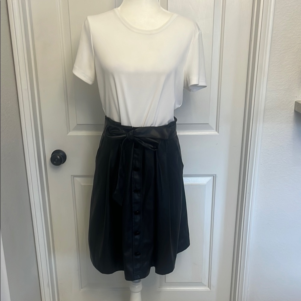 Black Skirt with Bow Detail